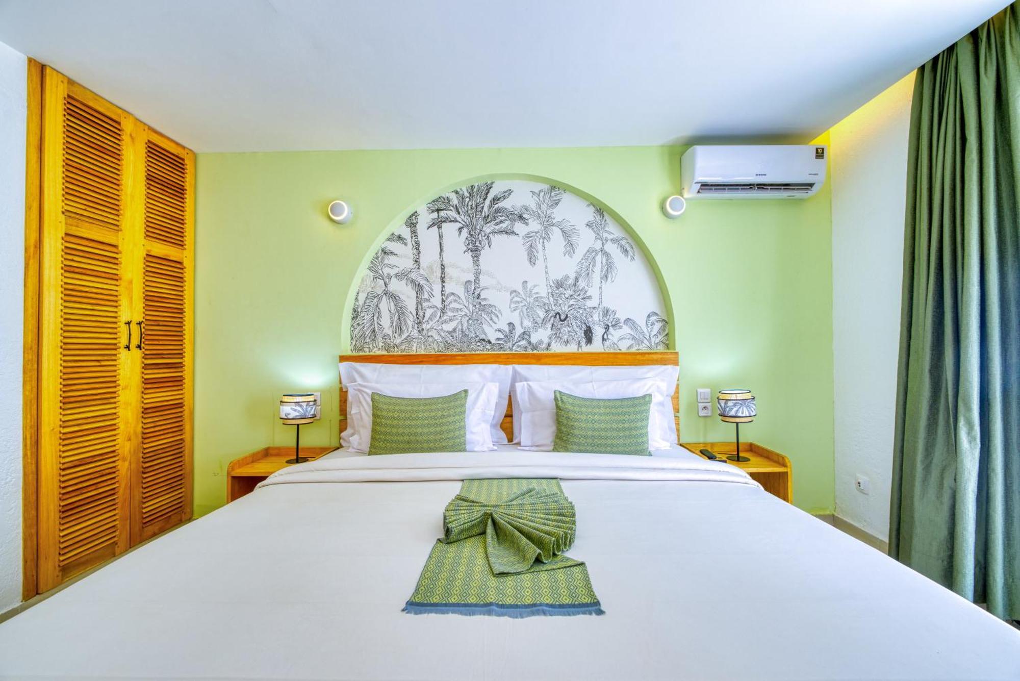 Hotel Africa Queen Somone Zewnętrze zdjęcie